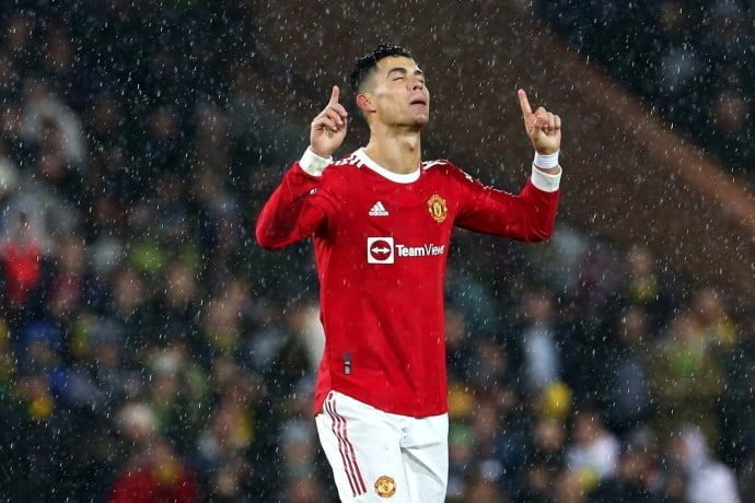 Cristiano Ronaldo has been dubbed the finest signing of 2021 by David Seaman. This summer, the Portuguese made a spectacular return to Manchester United. The 36-year-old has made an immediate impact at his old club, proving the Red Devils' decision to sign him from Juventus.