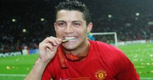 Watch 5 Great Cristiano Ronaldo's Manchester United Goals In UCL